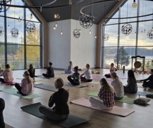 Camp w Równowadze: Profilaktyka, joga i kobieca siła. Wyjątkowe wydarzenie w województwie świętokrzyskim