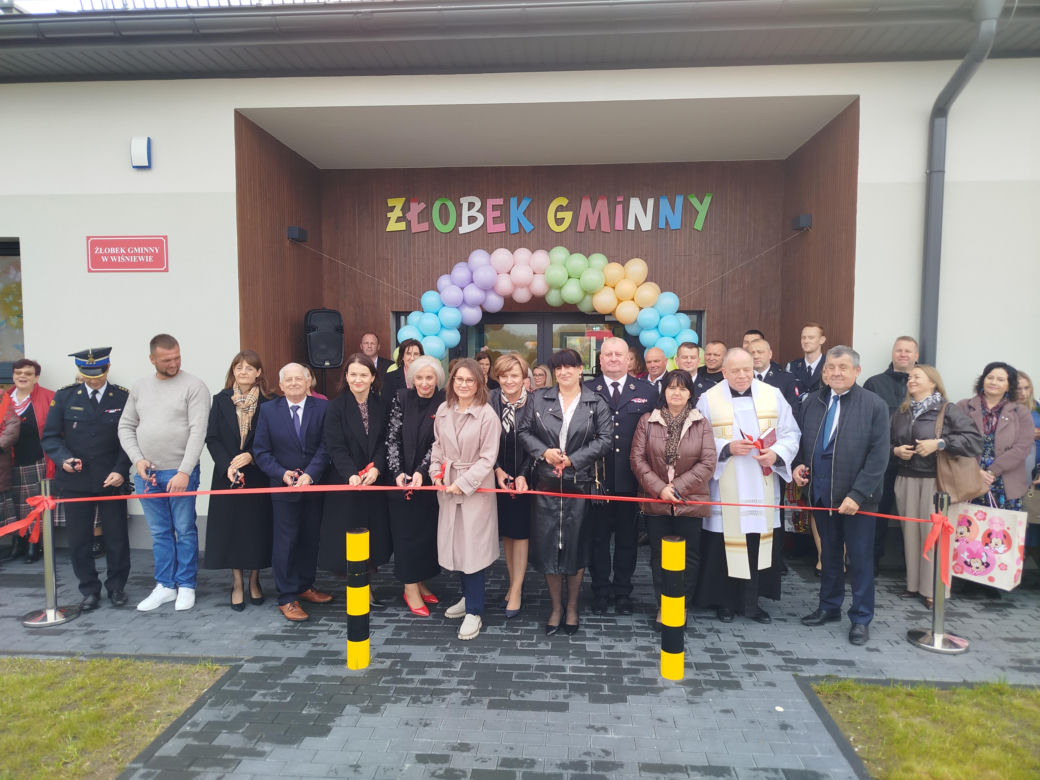 Otwarcie pierwszego publicznego Żłobka Gminnego w Wiśniewie. Z placówki korzysta ok. 30 dzieci