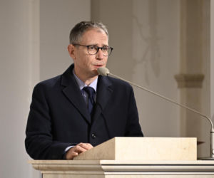 Państwowy pogrzeb Edwarda Linde-Lubaszenki