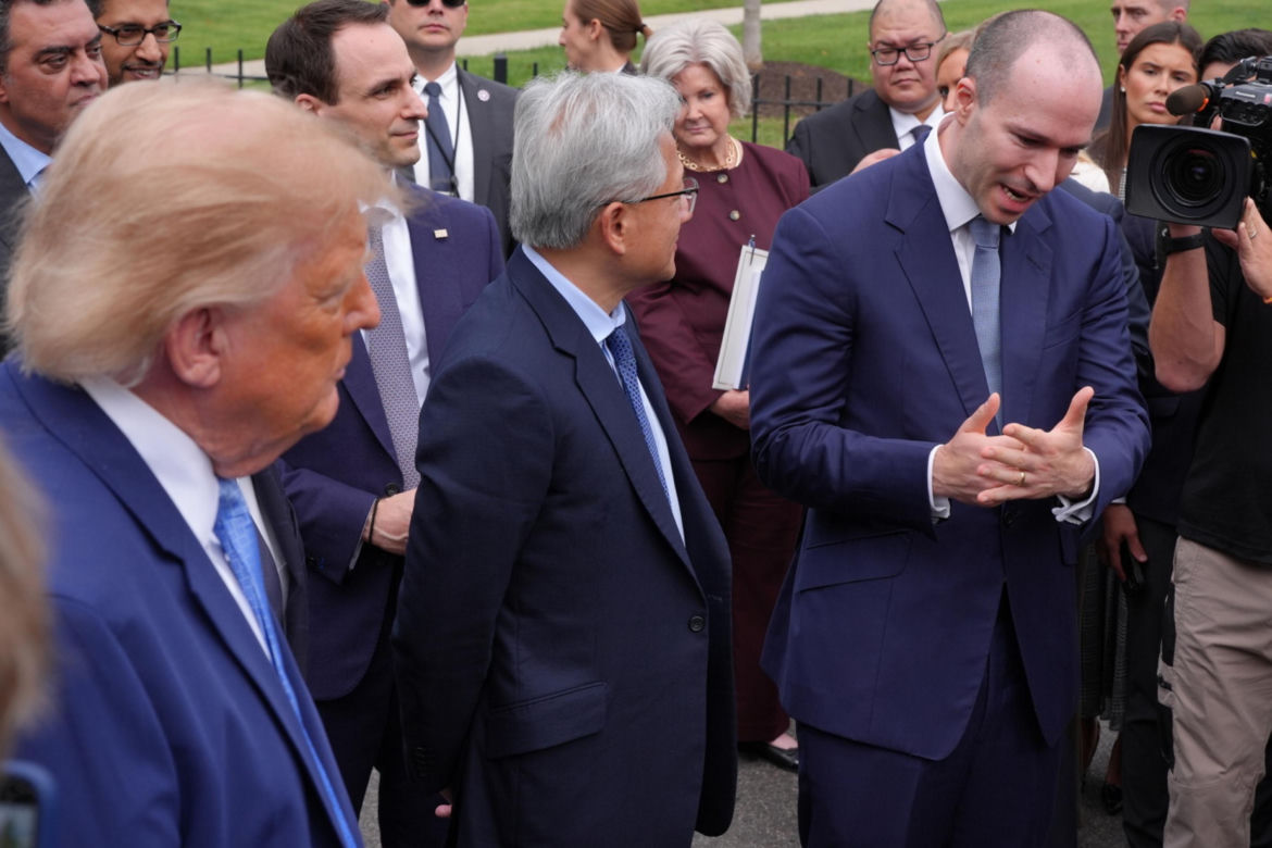 Donald Trump ogłosił „konstytucję AI”