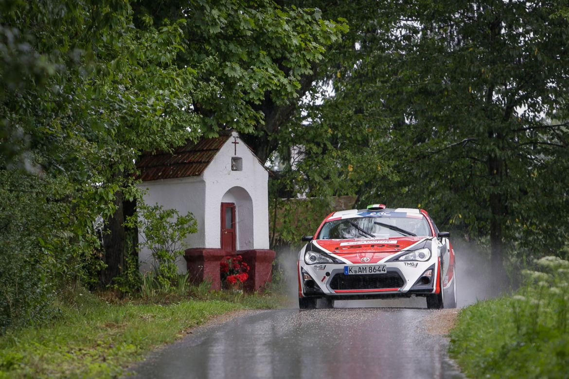 Toyota GT86 CS-R3