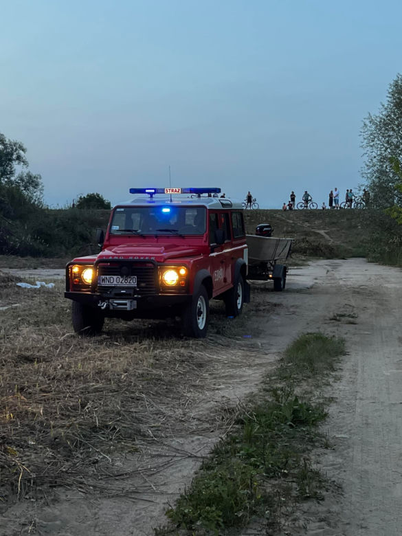 Dramatyczne poszukiwania na Wiśle. Służby wyłowiły topielca pod Nowym Dworem Mazowieckim 