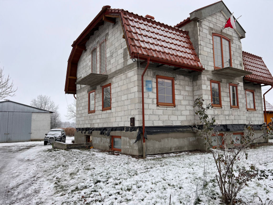 Rodzinny koszmar we wsi Spytajny. Jan udusił Halinę, a potem popełnił samobójstwo?!