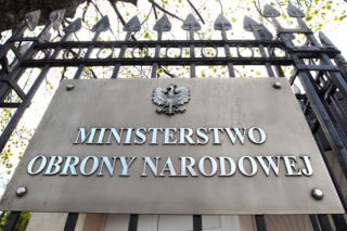  Jest komunikat resortu. Pracownik MON zatrzymany! Miał szpiegować dla Rosji!  