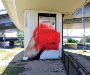 Mural na filarze Trasy Zamkowej został zniszczony 
