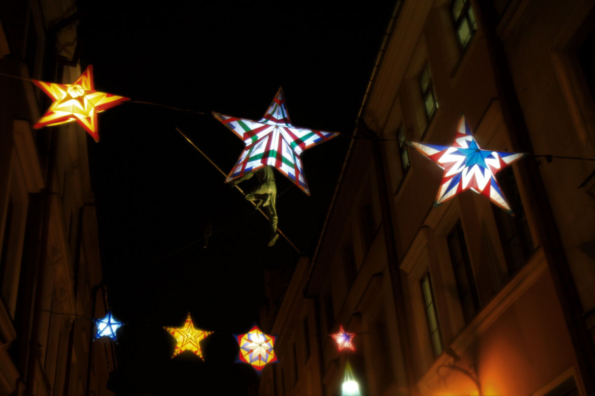 Lublin gotowy na święta! Świąteczne iluminacje już zdobią centrum miasta