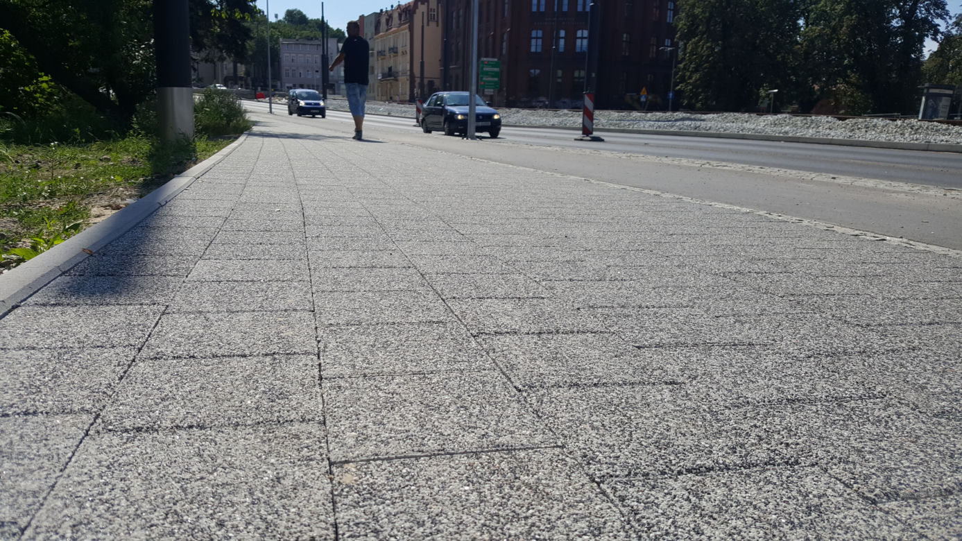Jak wygląda ul. Kujawska w Bydgoszczy. Trwa przebudowa