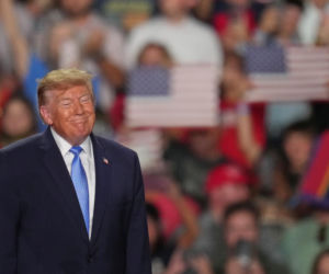 Trump nagle zaczął mówić o pupie! Nie krył zachwytu