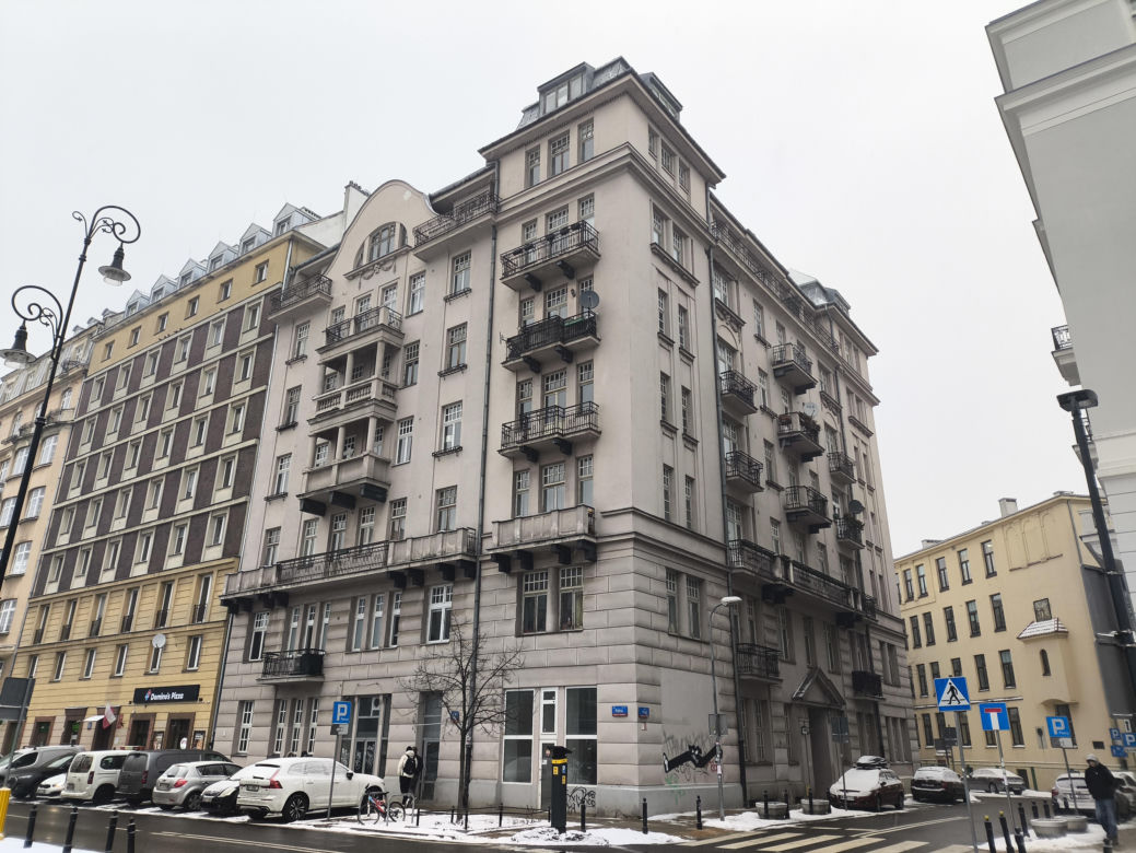 Kamienica przy ul. Polnej 46 bez centralnego ogrzewania
