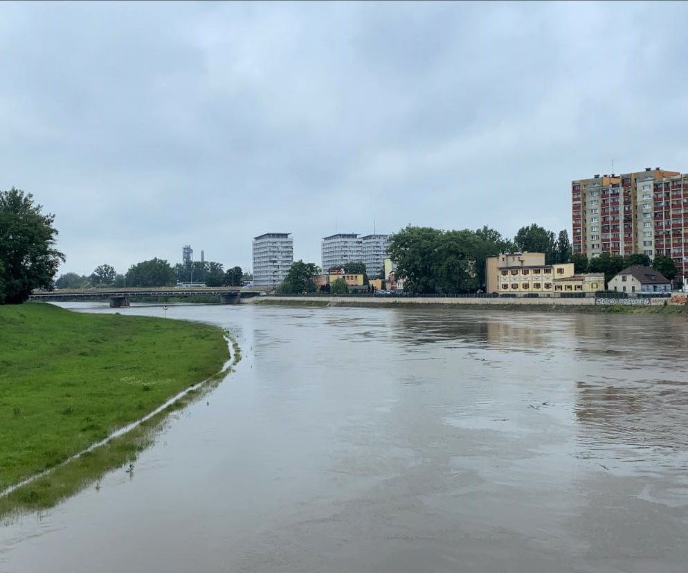 Odra wylewa? Opole czeka na drugą falę!