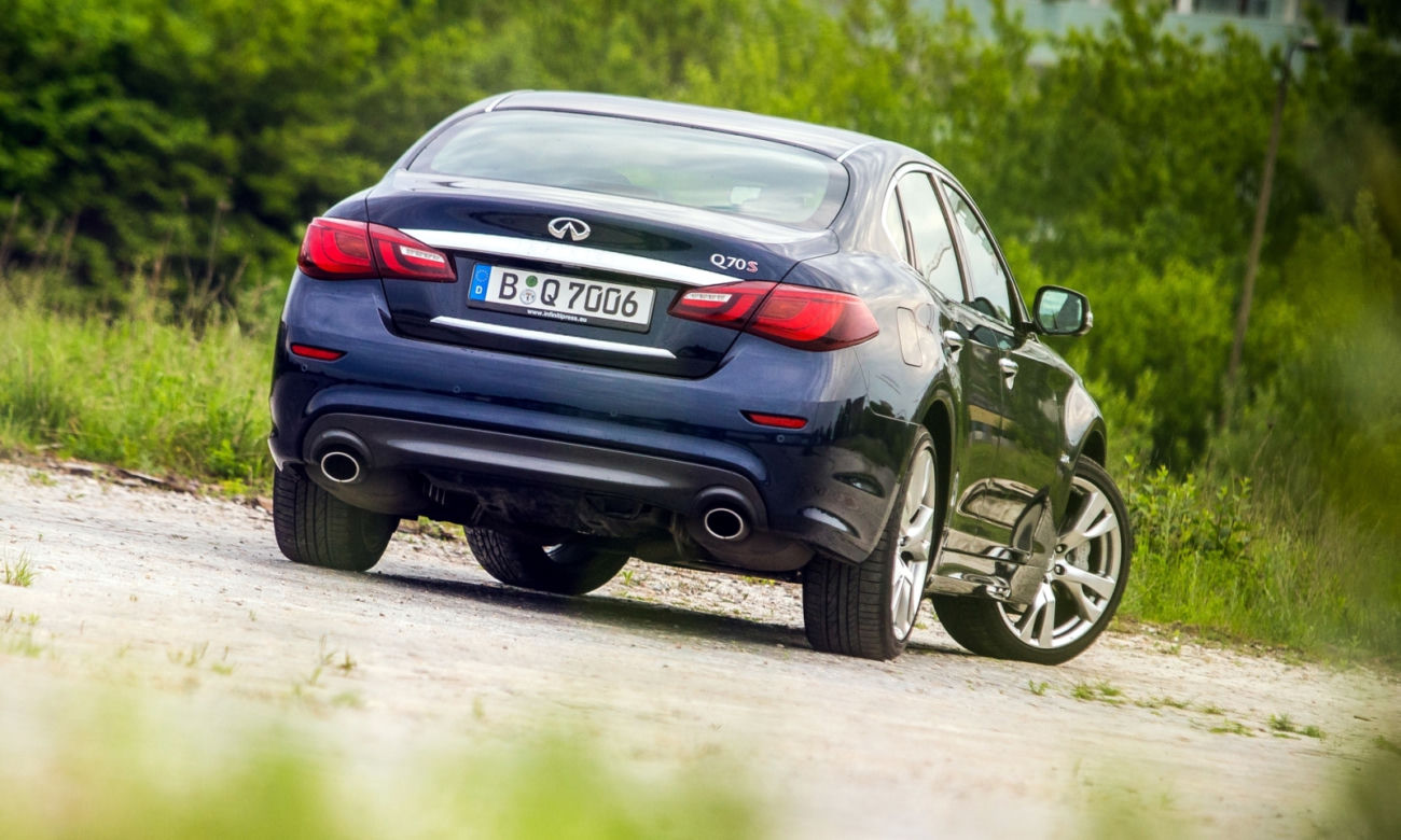 Infiniti Q70 2.2d Sport Tech