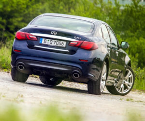 Infiniti Q70 2.2d Sport Tech