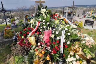 Grób zmarłego strażaka