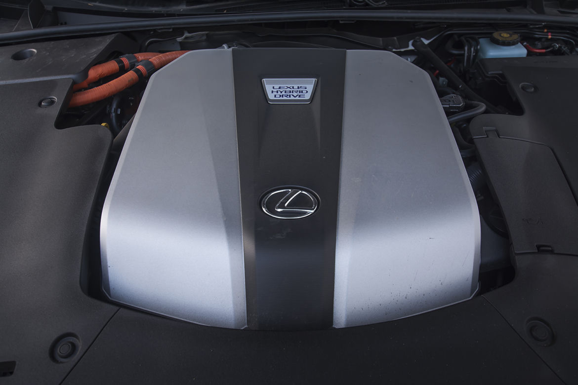 Lexus LS500h F-Sport