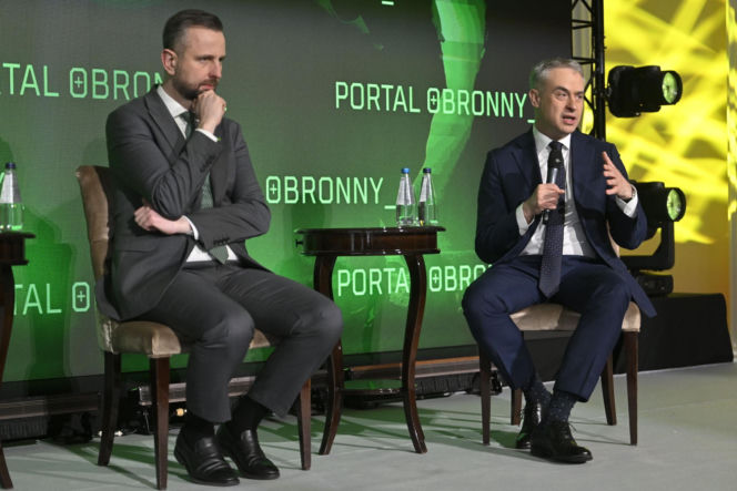 Konferencja Portalu Obronnego. Debata Władysława Kosiniaka-Kamysz i Krzysztofa Gawkowskiego