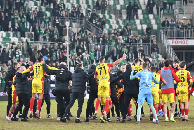 Wielka awantura na meczu Korona - Radomiak