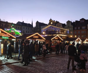 Jarmark we Wrocławiu 2025. Tyle wydasz na grzańca i przysmaki