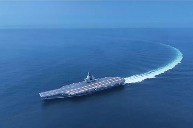 Chińskie lotniskowce