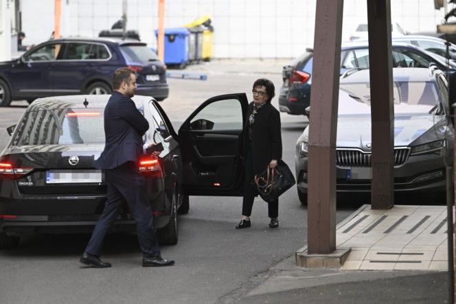 Pilna narada PiS na  Nowogrodzkiej