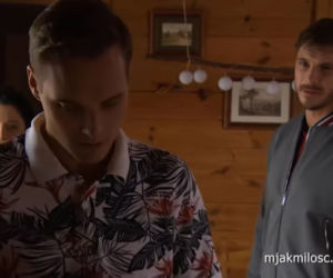 M jak miłość odc. 1460. Iza (Adriana Kalska), Olek (Maurycy Popiel), Marcin (Mikołaj Roznerski)