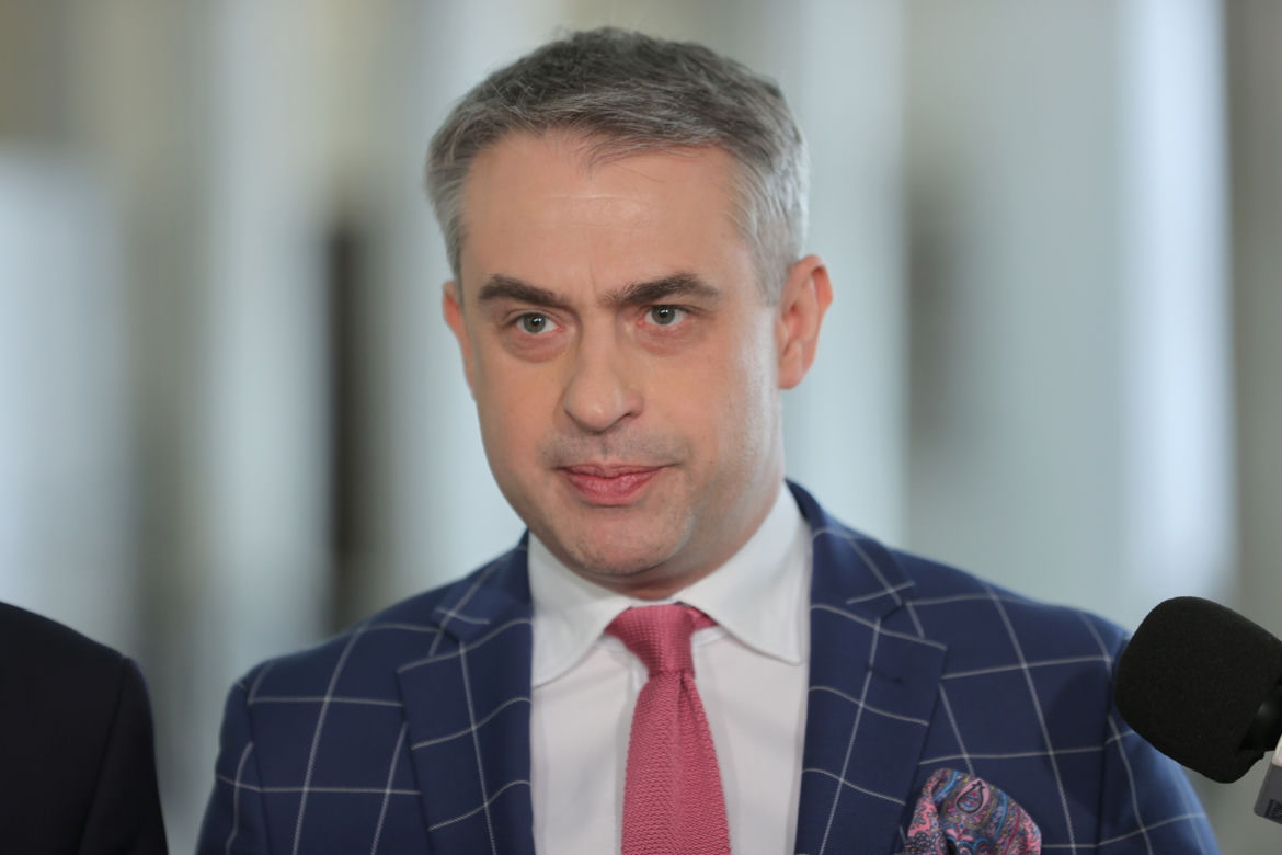 Gigantyczne podwyżki dla polityków