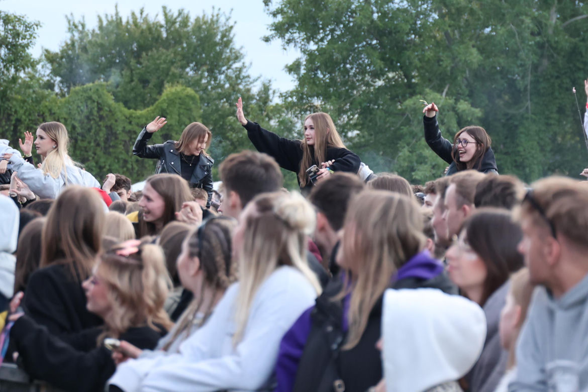 Tłum studentów bawił się pierwszego dnia Juwenaliów Politechniki Lubelskiej 2025
