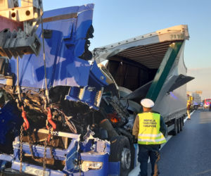 Wypadek ciężarówek na A4