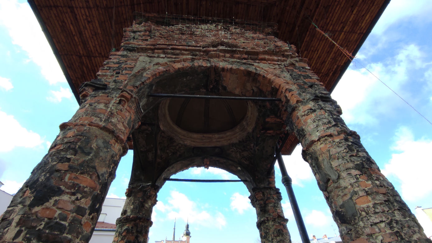 Bima Starej Synagogi w Tarnowie wymaga renowacji