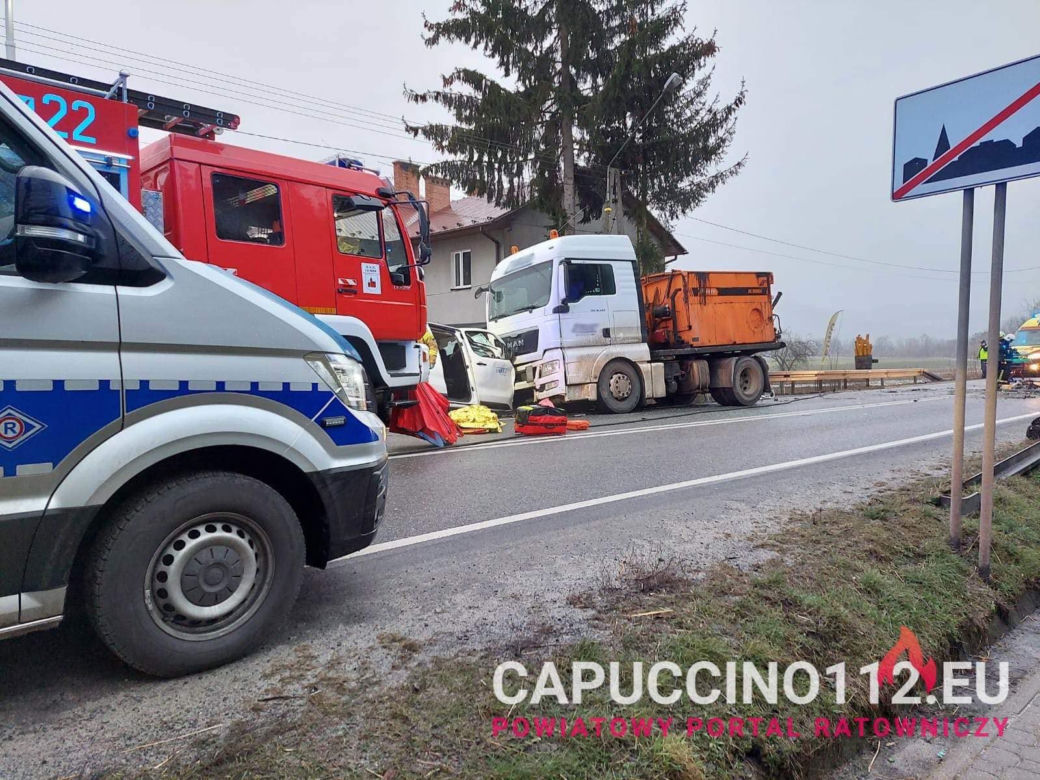 Wypadek na DK 75 w Czchowie