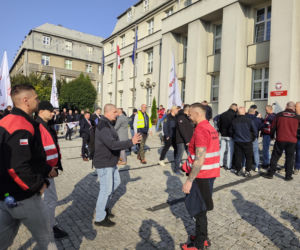 Górnicy protestują przeciw zwolnieniom