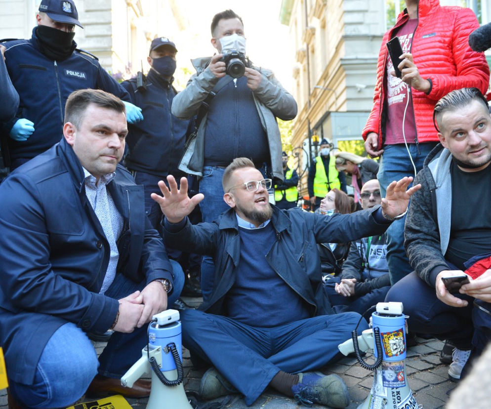 Protest przedsiębiorców pod kancelarią premiera