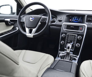 Volvo V60 Plug-in Hybrid Summum AWD