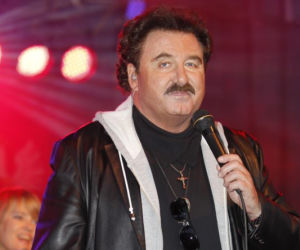 Modlimy się za Krzysztofa Krawczyka