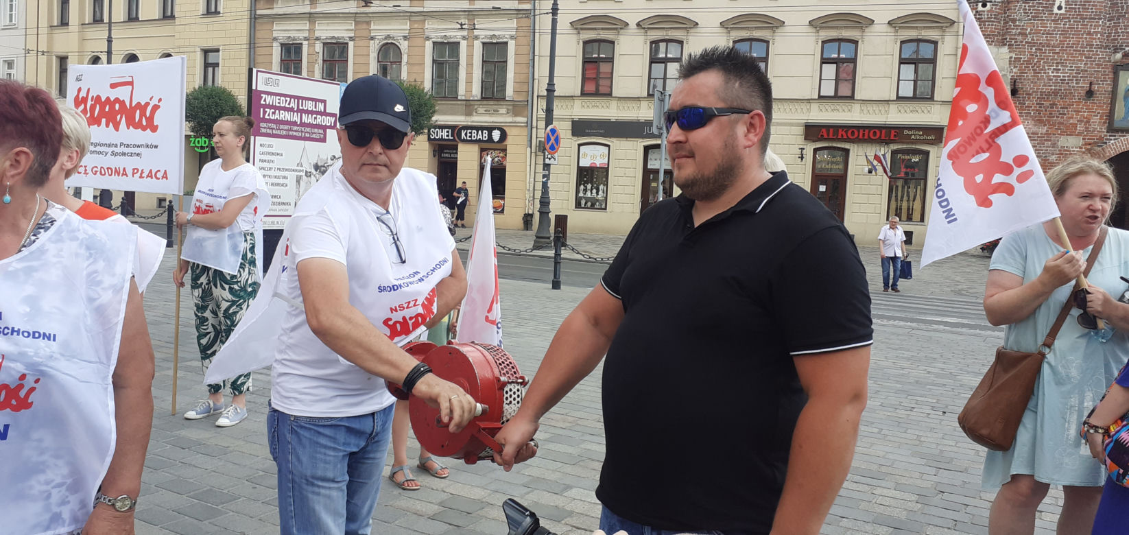 Pracownicy DPS-ów strajkowali w Lublinie [GALERIA]