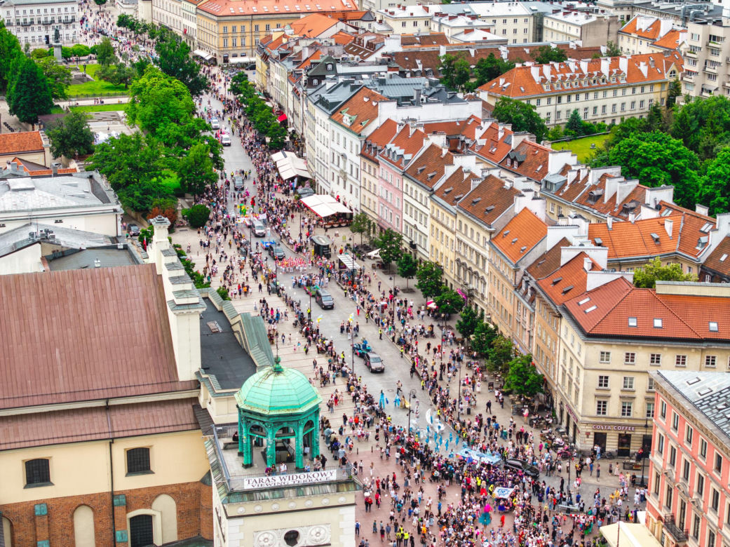 Parada Syrenki przeszła ulicami Warszawy. Tak bawili się mieszkańcy