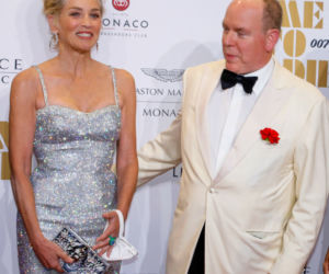 Sharon Stone pociesza księcia Monako?! 
