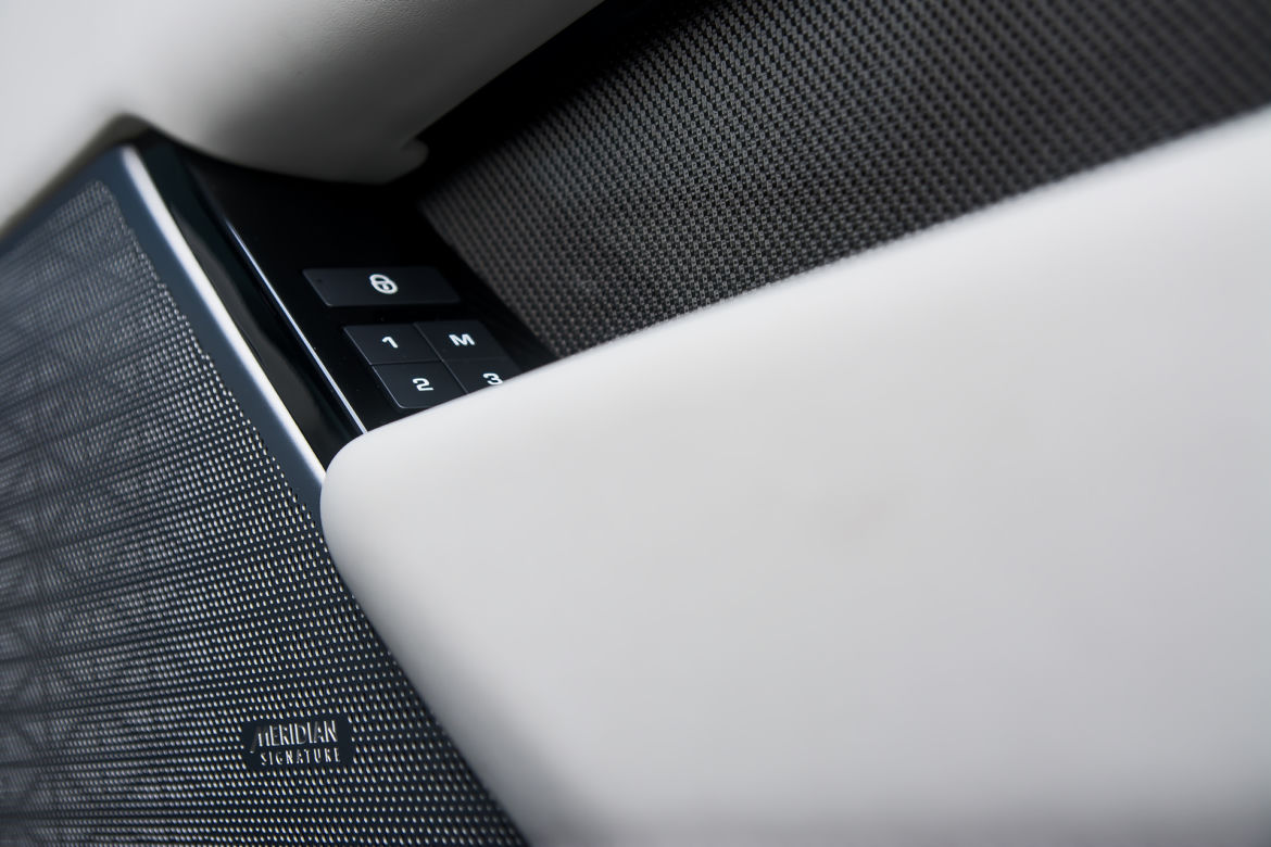Range Rover Velar First Edition R-Dynamic D300 HSE