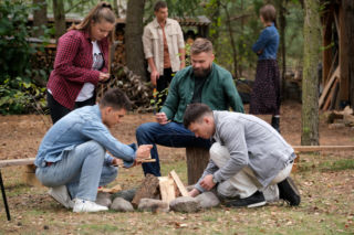 M jak miłość, odcinek 1910: Janek odkrywa niepokojącą prawdę o narzeczonym Eweliny i prosi Barbarę o pomoc