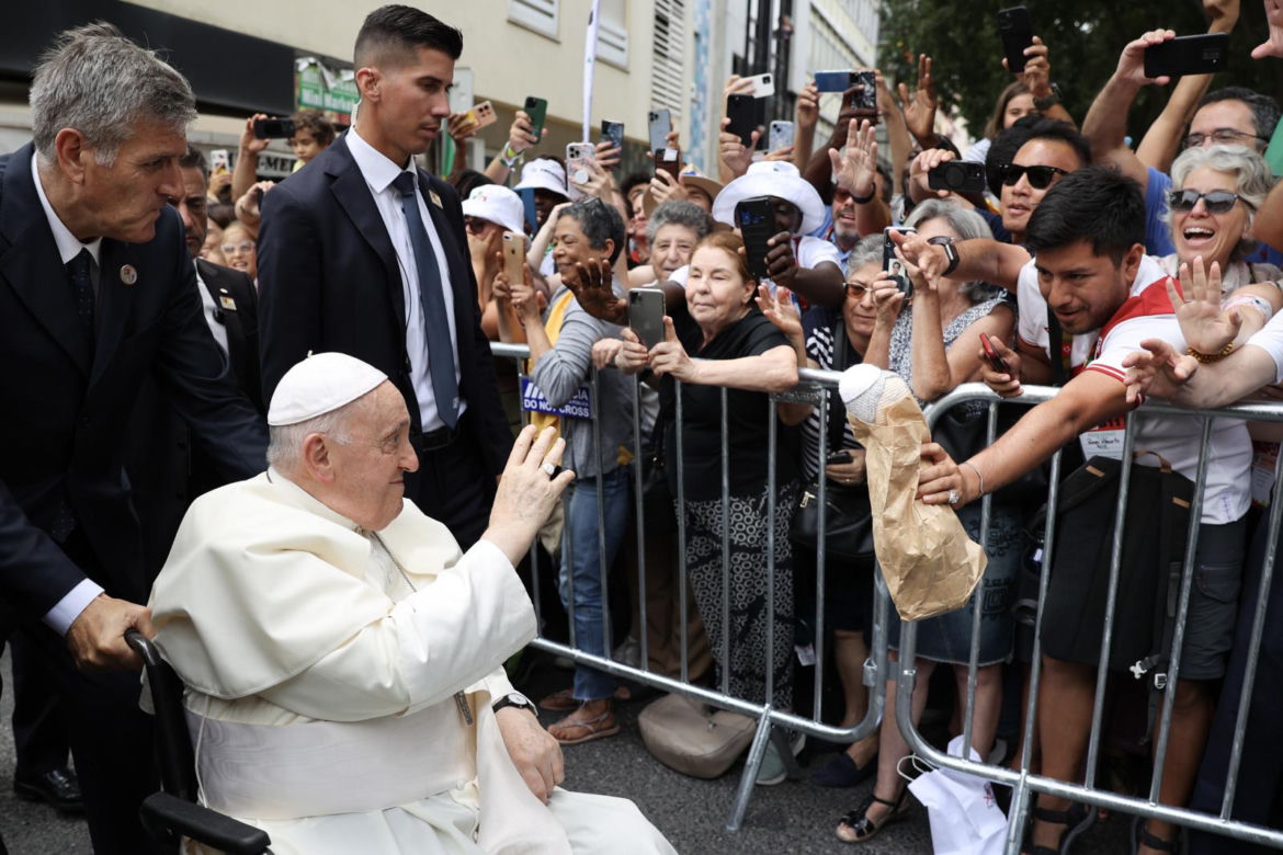 ŚDM 2023 w Lizbonie. Tłumy wiernych i wielka spowiedź. Podczas, której obecny jest Papież Franciszek