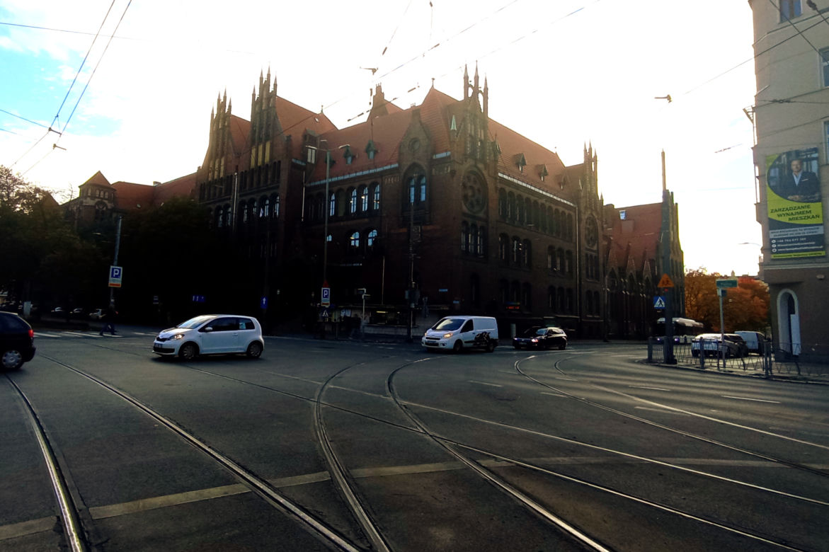 Czołg wjechał w grupę dzieci! Władze ukrywały tragedię w centrum Szczecina