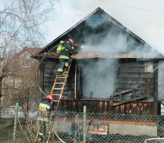 Mińsk Mazowiecki. Zatruł się czadem, gdy ratował Mruczka