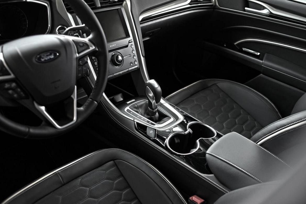 Ford Mondeo Vignale