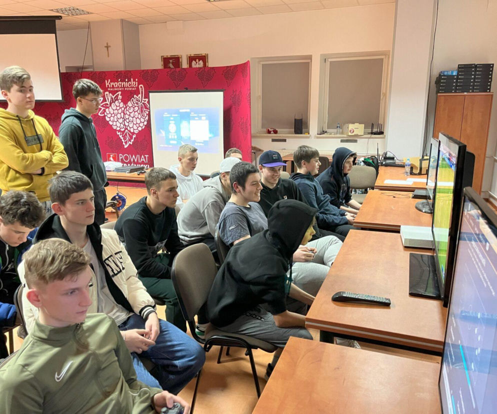 Nietypowy turniej Mikołajkowy w Kraśniku. Uczniowie będą rywalizowali między sobą w sieci