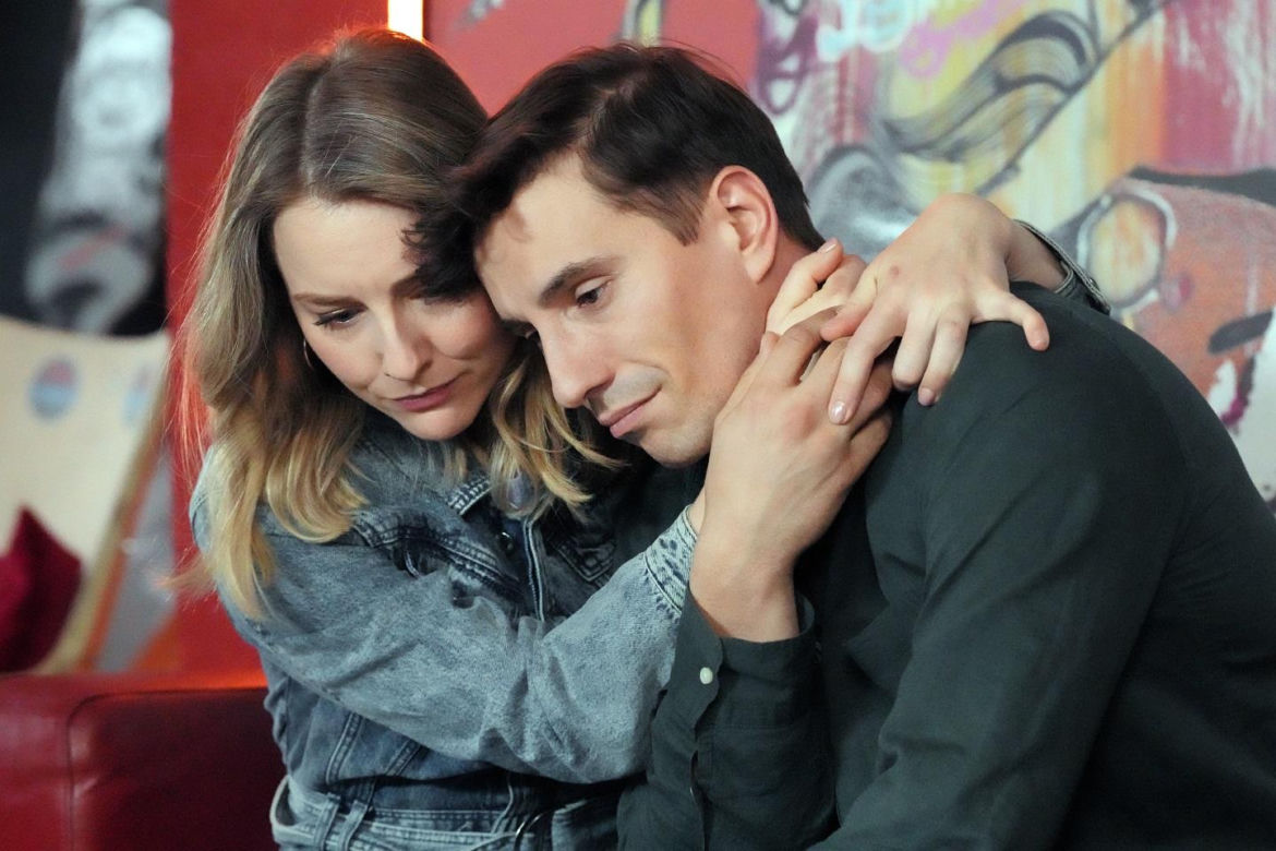 Barwy szczęścia, odcinek 3159. Grażyna (Kinga Suchan), Tomasz (Jakub Sokołowski)