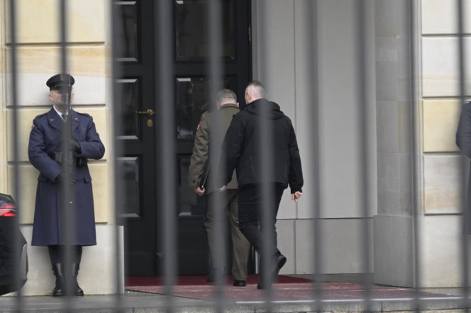 Politycy zjechali do Pałacu Prezydenckiego na Radę Bezpieczeństwa Narodowego