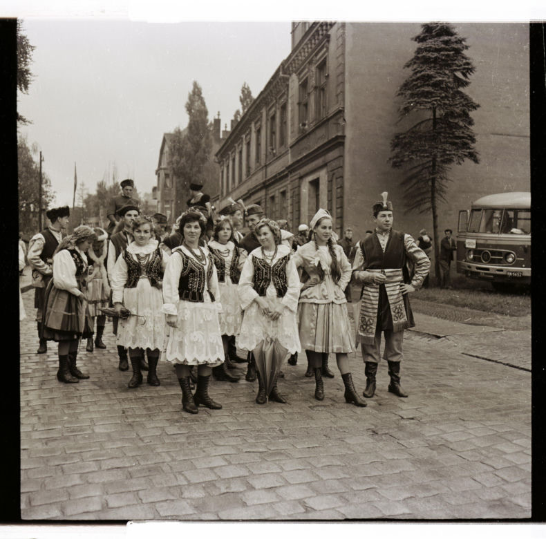 Winobranie w Zielonej Górze w latach 1963-1973. Oto jak bawiono się podczas największego Święta Wina w Polsce