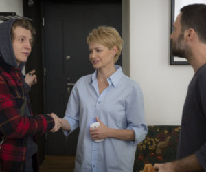Druga szansa odcinek 7. Monika (Małgorzata Kożuchowska), Marcin (Bartłomiej Świderski), Ksawery (Maciej Musiałowski)
