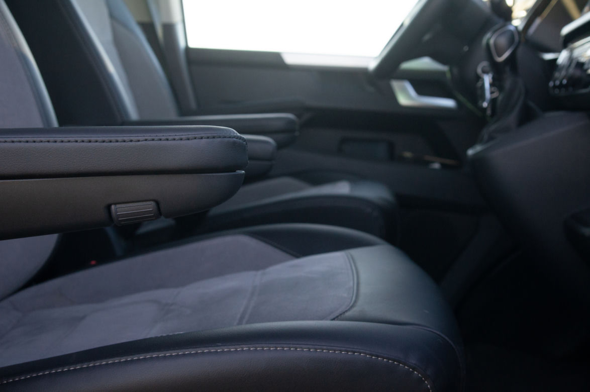 Volkswagen Multivan T6.1 Cruise 2.0 TDI DSG7 4MOTION