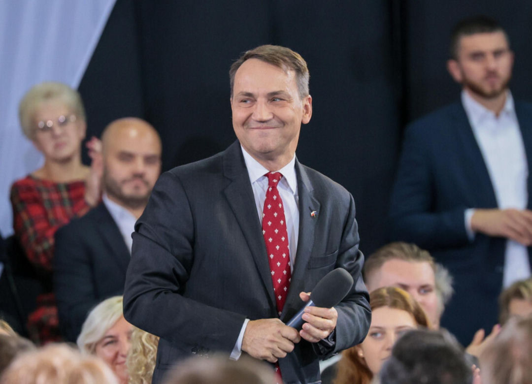 Tak się stroi Radosław Sikorski 