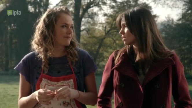To nie koniec świata odcinek 13. Anka (Karolina Gorczyca), Ula (Magdalena Lamparska)